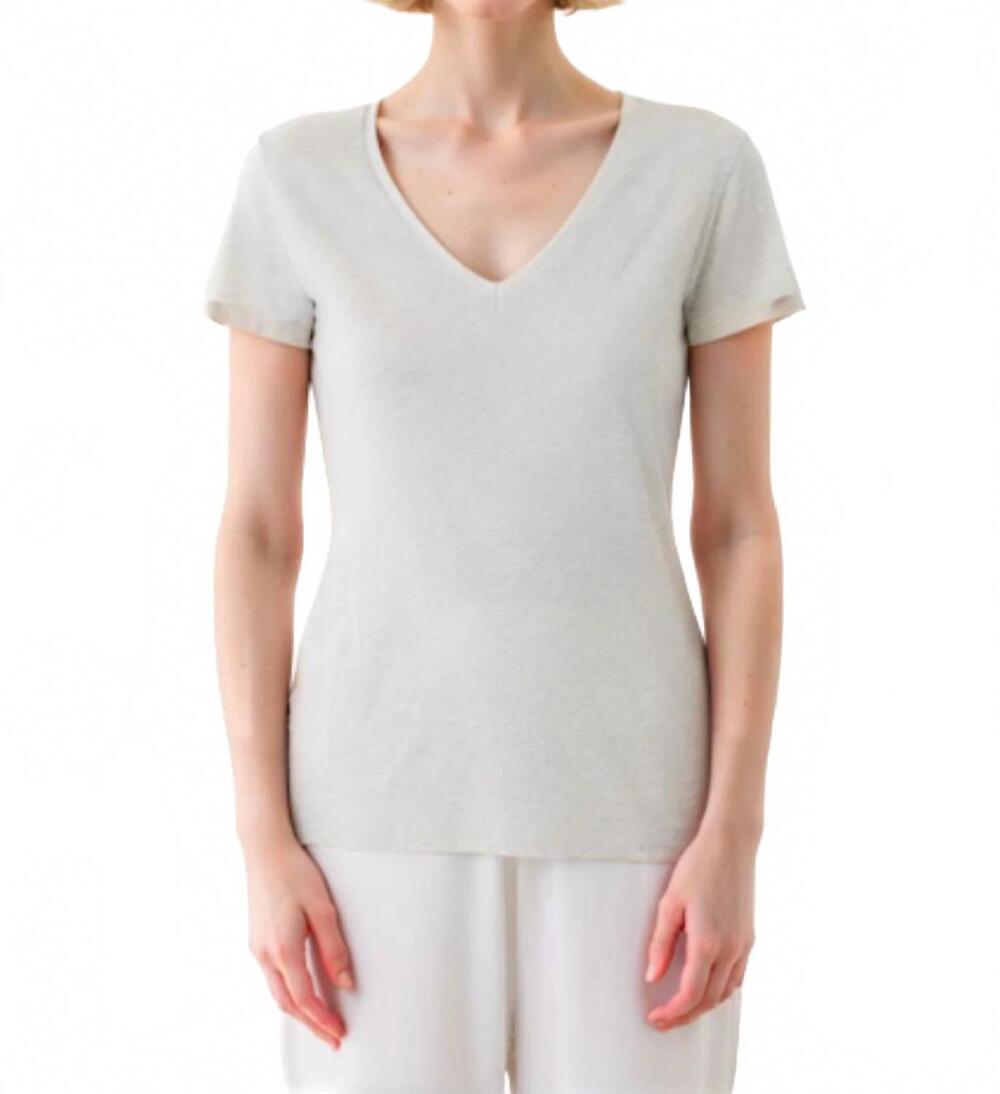 NEW MAJESTIC FILATURES deluxe cotton v neck shirt in gris chine clair